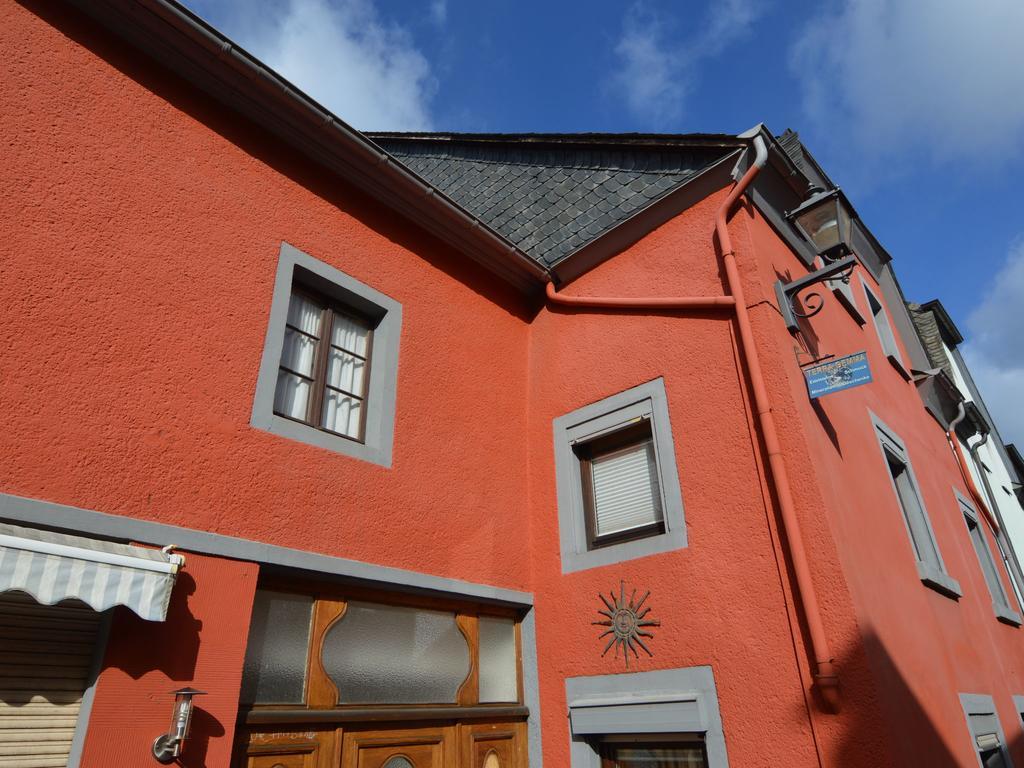 Charming Holiday Home In Neumagen Dhron Exterior photo